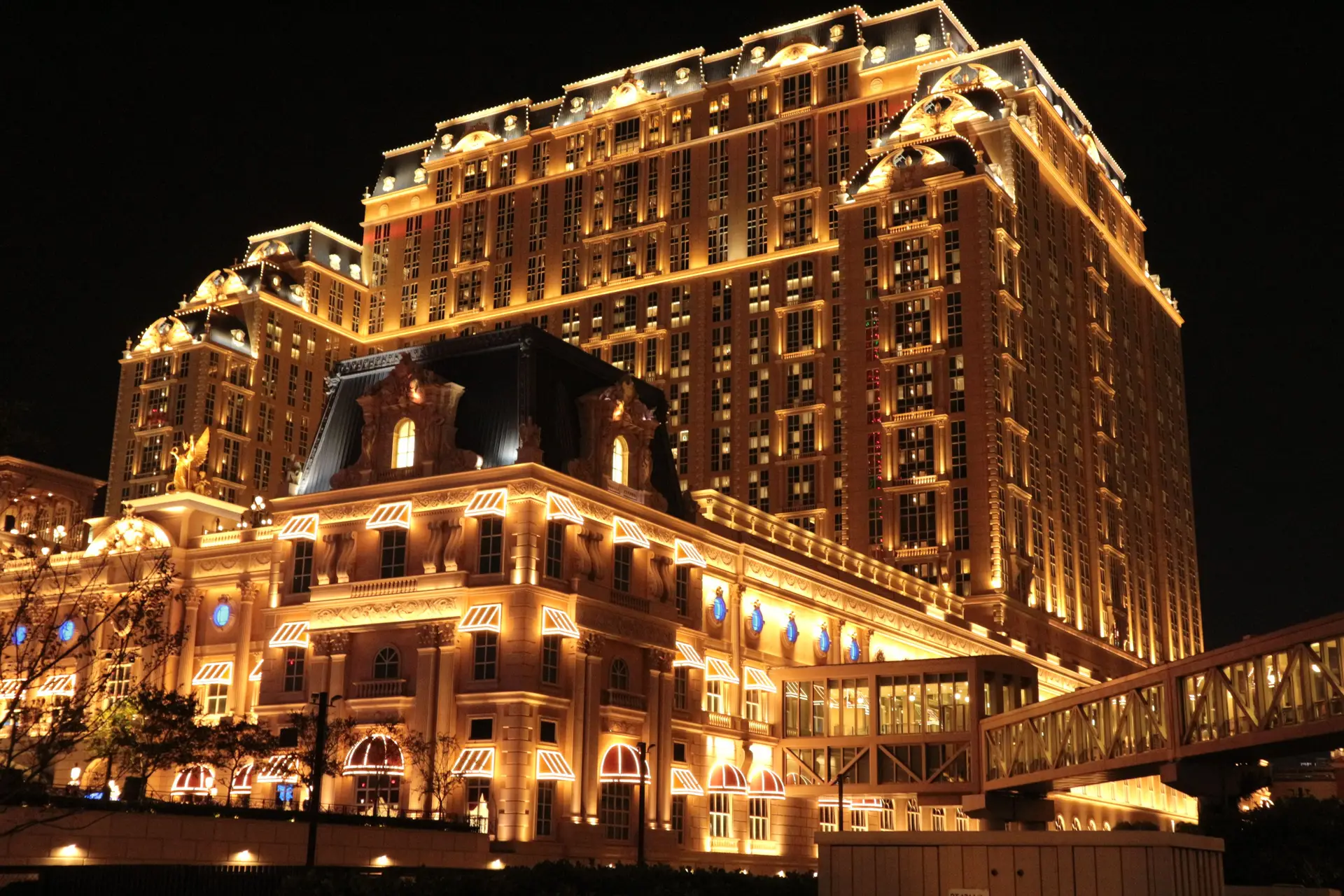 Luxurious illuminated casino resort at night in Canada